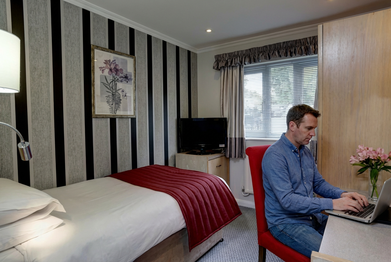 the-birch-hotel-bedrooms-single the-birch-hotel-bedrooms-single